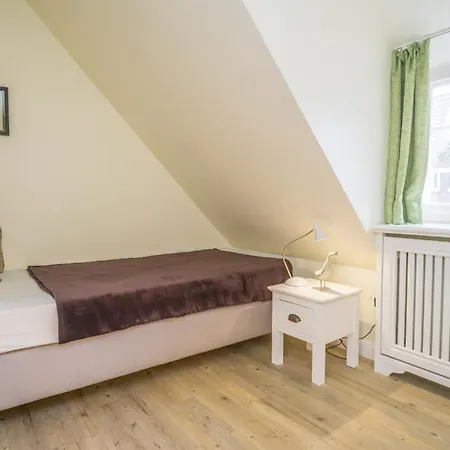 Friesenhof Sudern Ferienwohnung Pelle *