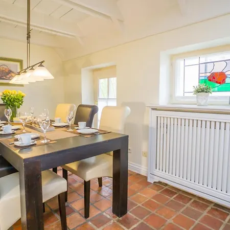 Friesenhof Sudern Ferienwohnung Pelle * Westerland